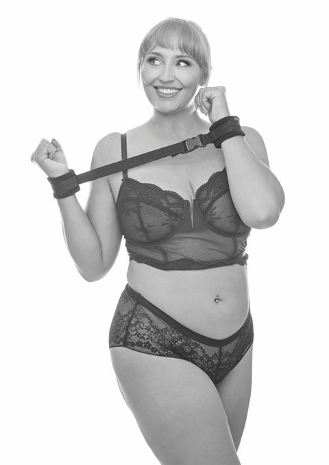 Adjustable Handcuffs