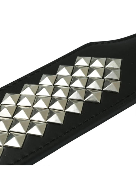 Studded Paddle