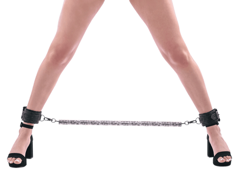 Lace Spreader Bar